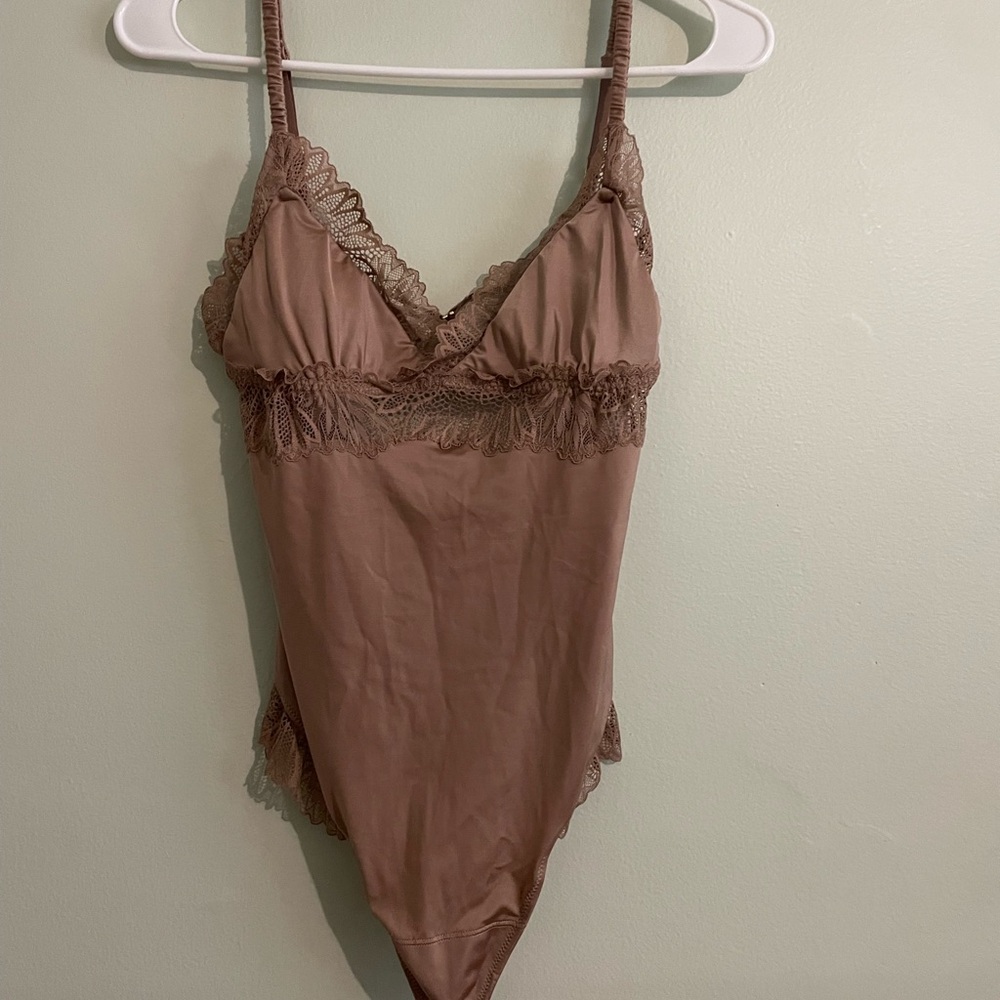 Abercrombie & Fitch Brown Lace Chemise